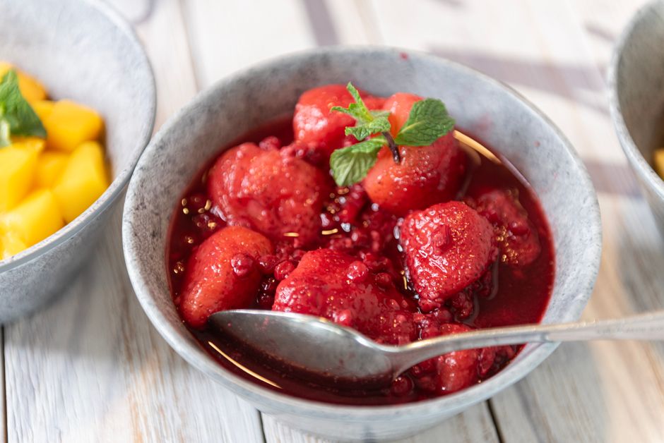 Desserts d’été : pêches, abricots, fruits rouges